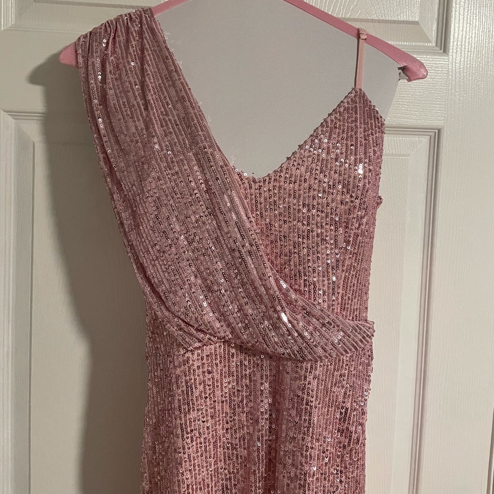 Gorgeous Bebe pink sparkly gown - Picture 3 of 9
